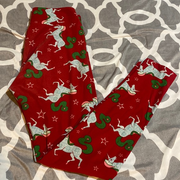 Lularoe Christmas unicorn leggings! One size - Picture 1 of 5